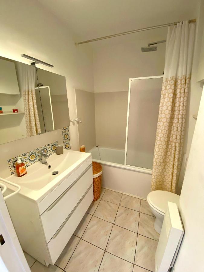 Appart 4 Pers Dans Residence Avec Piscine A 10 Min De La Plage Sanary-sur-Mer Exteriér fotografie